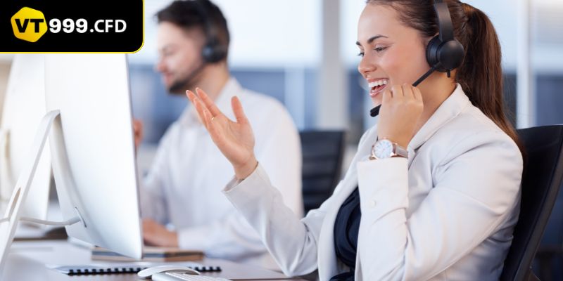 Liên hệ hotline giải đáp mọi thắc mắc nhanh chóng